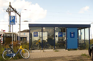 If you want to rent a bike on a regular basis, you could subscribe to the OV-bicycle scheme. Photo © Holland-Cycling.com