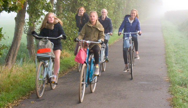 School children on regular bikes - a thing of the past? Photo © Holland-Cycling.com