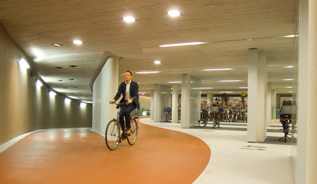 You can cycle right into the building to find a parking place. Photo © Holland-Cycling.com